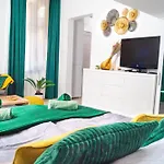 Cuddle Corner *