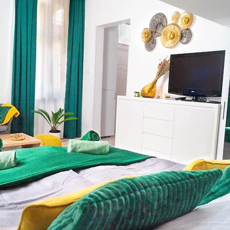 Cuddle Corner *