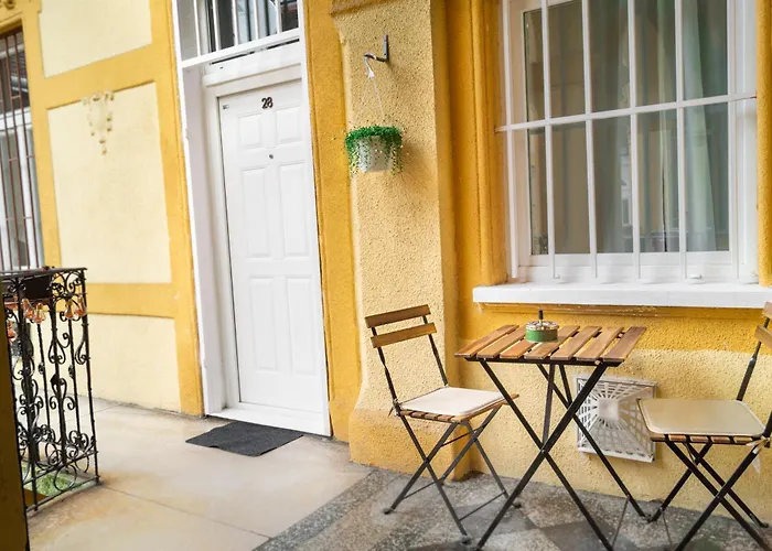 Apartment Cuddle Corner