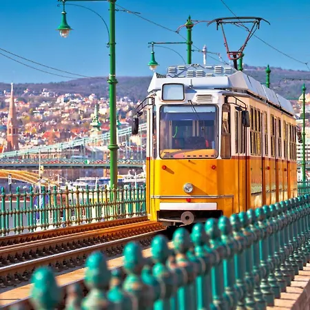 Cuddle Corner Apartment *